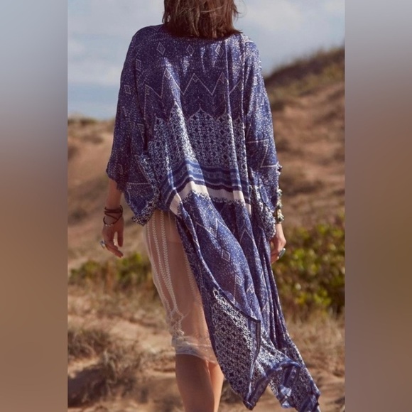 Auguste Long Flowy Duster‎ Kimono in Navy Wonder 4 - Picture 2 of 11